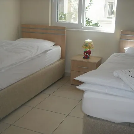 Mirage G 1 - Beautiful 2 Bedroomed Ground Floor Of Approx 1000 Sq Ft シダ