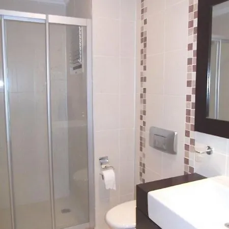 Mirage G 1 - Beautiful 2 Bedroomed Ground Floor Of Approx 1000 Sq Ft